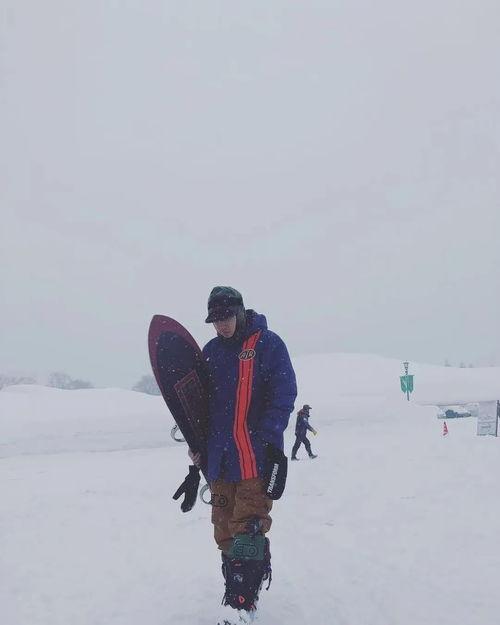 滑雪博主爆料视频下载,独家爆料视频背后的精彩瞬间 第2张 滑雪博主爆料视频下载,独家爆料视频背后的精彩瞬间 第2张